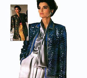 This feminine sequined blazer